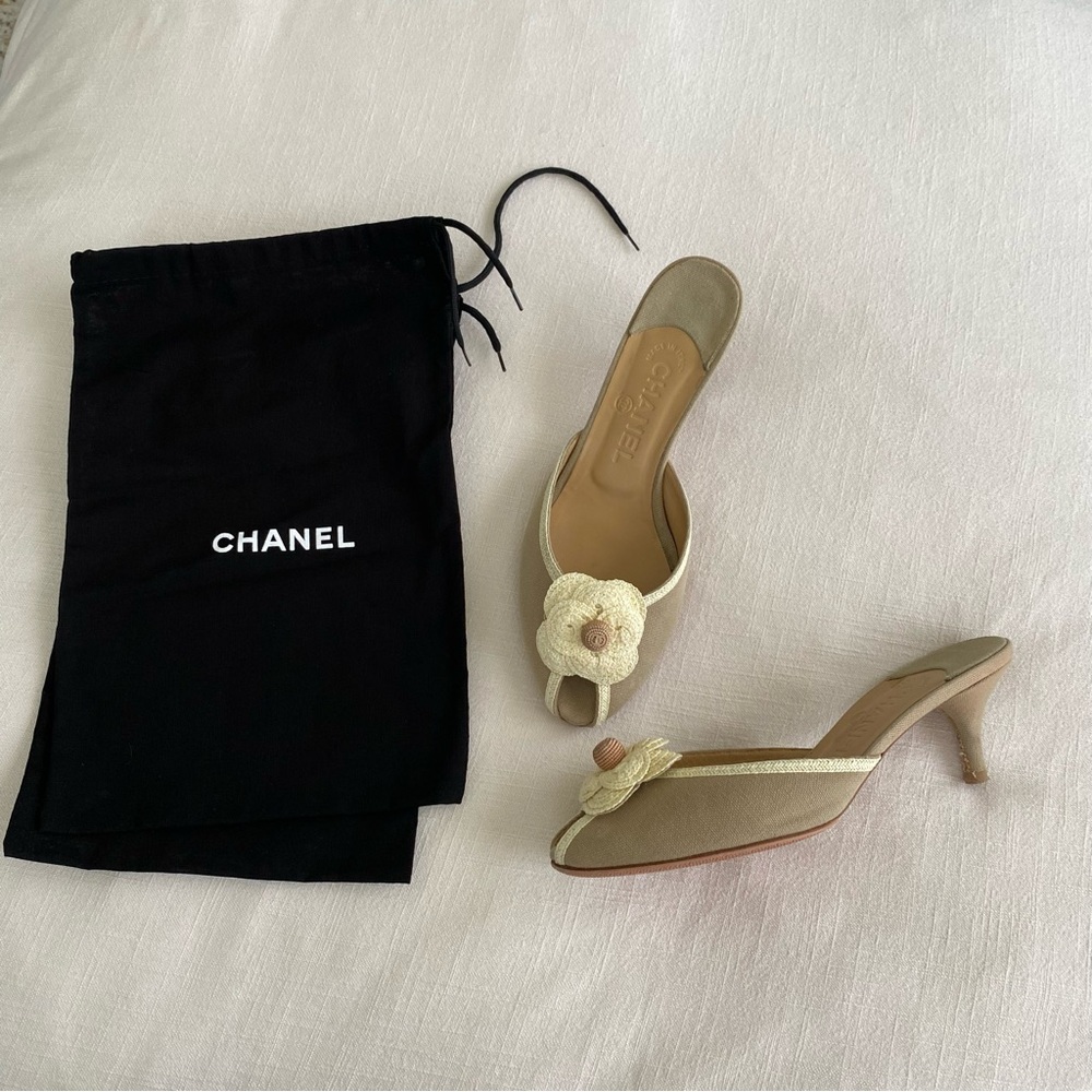 CHANEL Beige Camellia Mules with Gold Trim